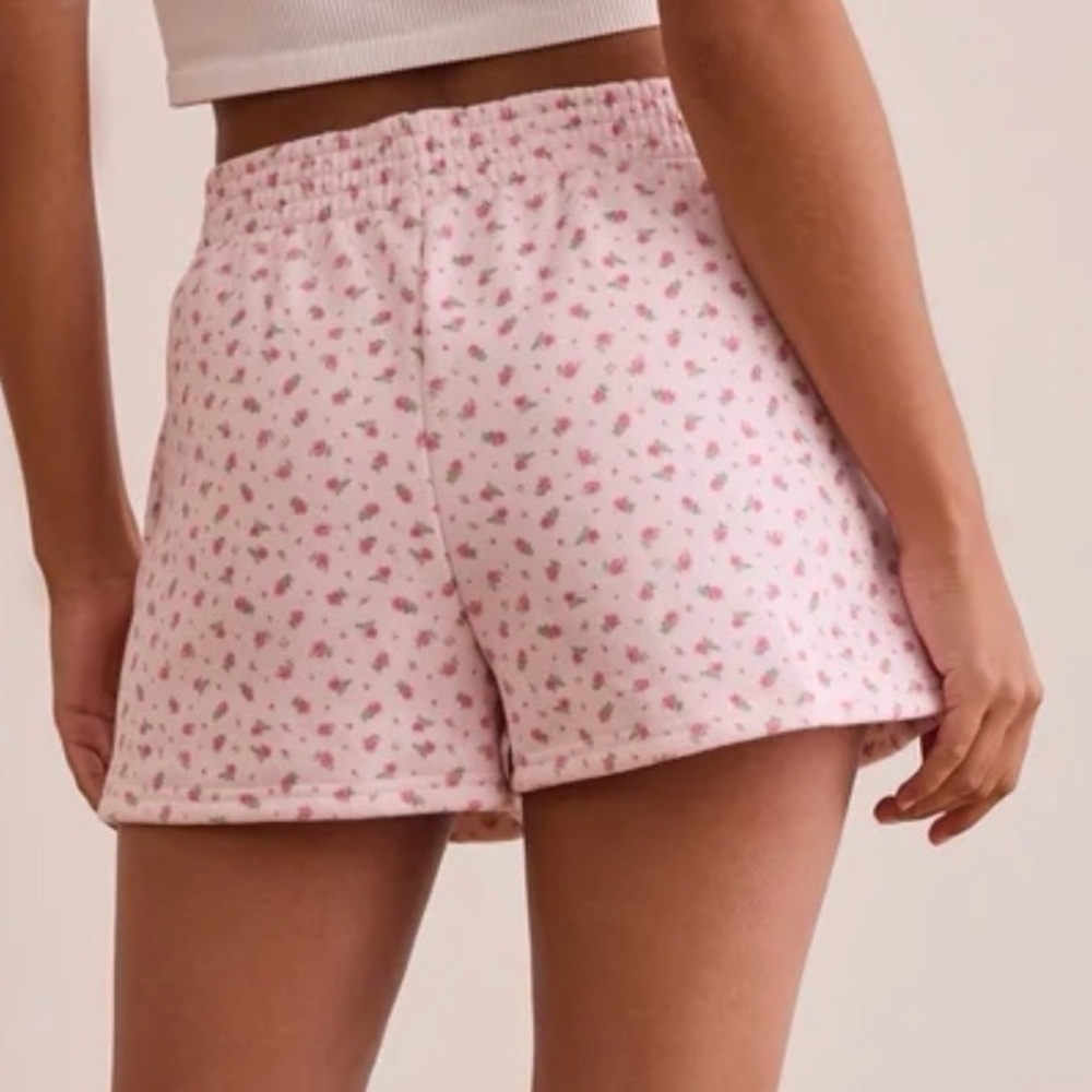 Altard State Rosy Reset Floral Pink Lounge Shorts Cozy Relaxed Fit S - Picture 2 of 5